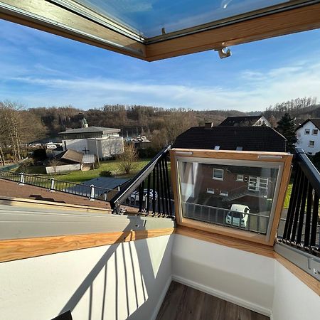 Schoenes Appartement Mit Seeblick Gummersbach Esterno foto