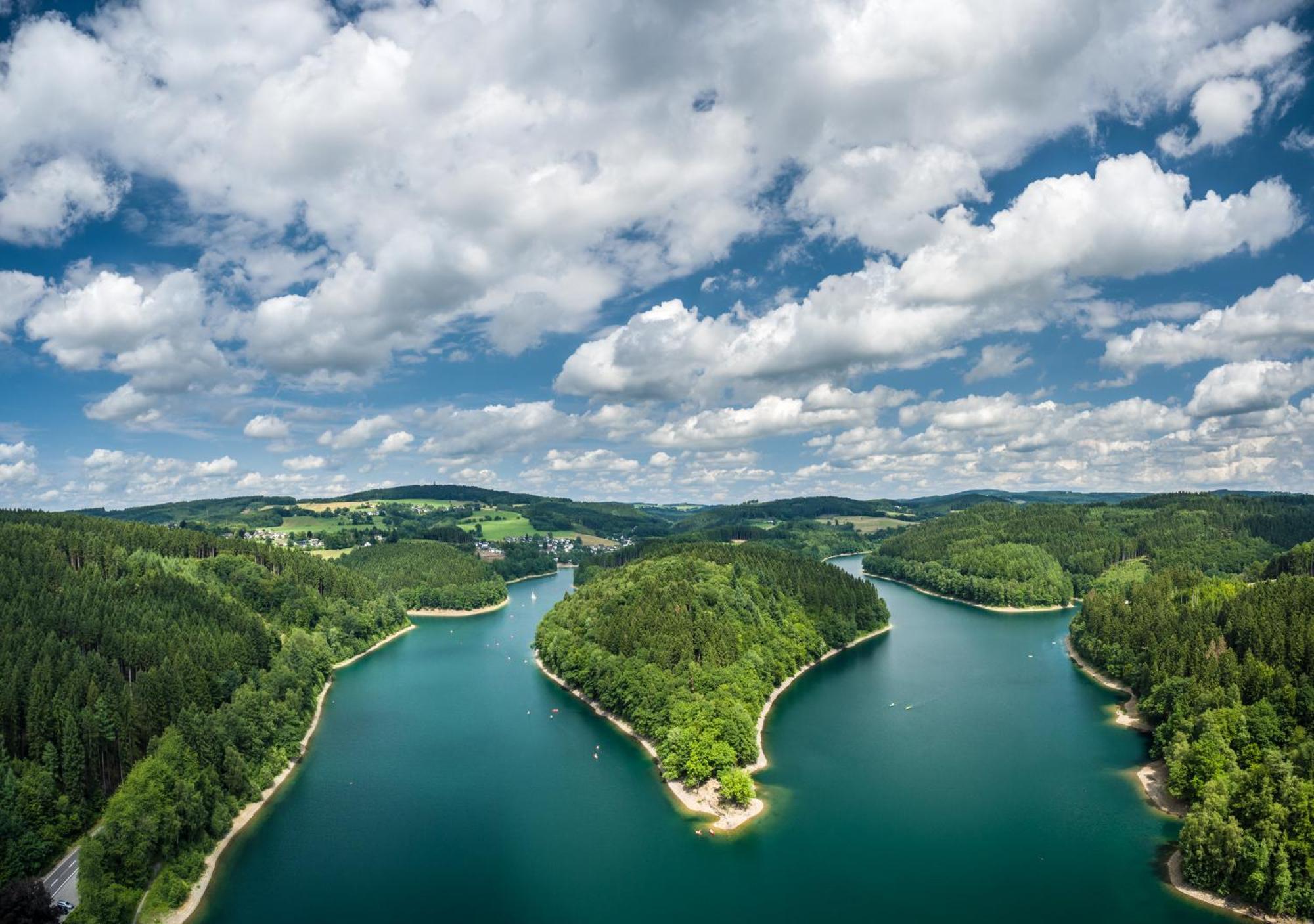 Schoenes Appartement Mit Seeblick Gummersbach Esterno foto