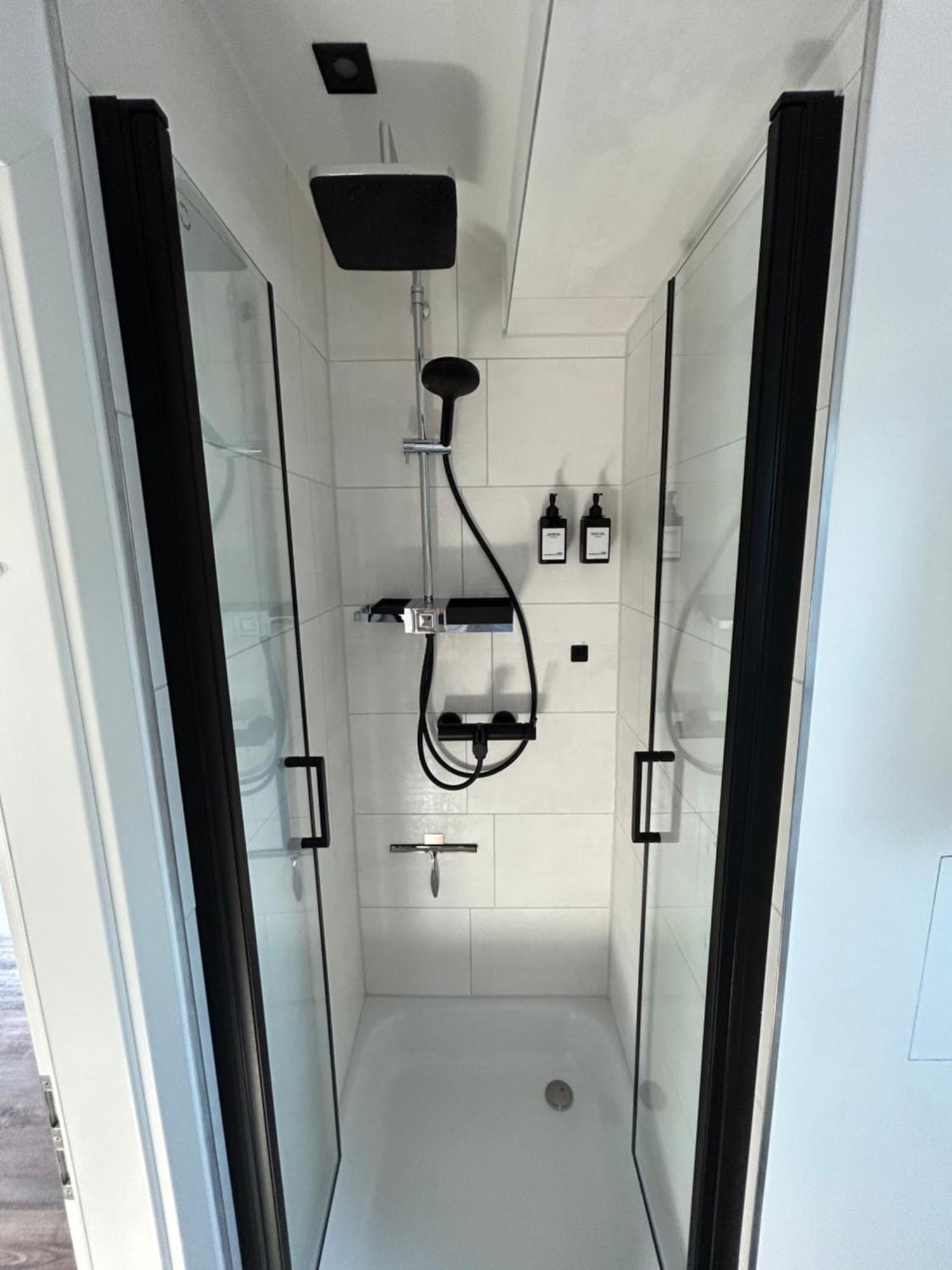 Schoenes Appartement Mit Seeblick Gummersbach Esterno foto